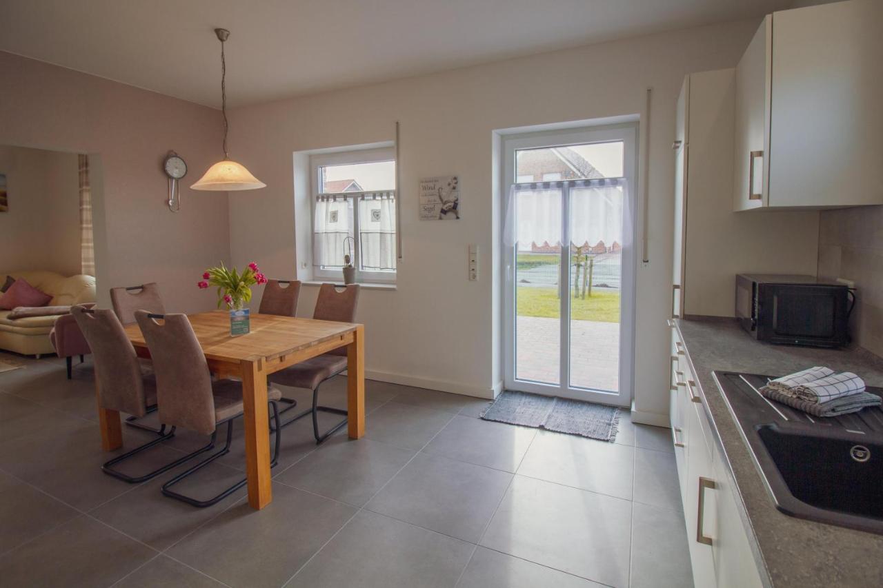 Ferienhaus Rena Krummhörn エクステリア 写真